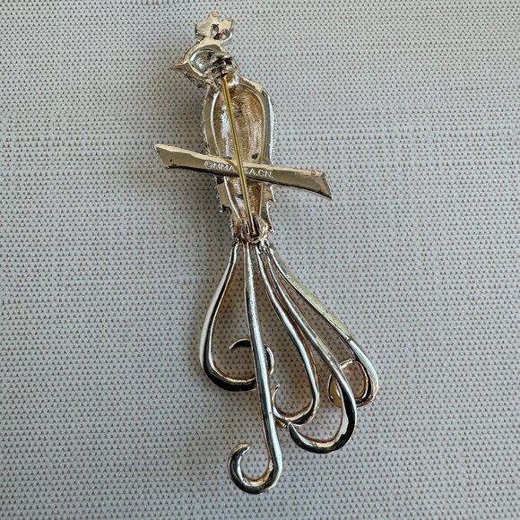 MMA V&A Enamel Peacock Brooch - Picture 2 of 11